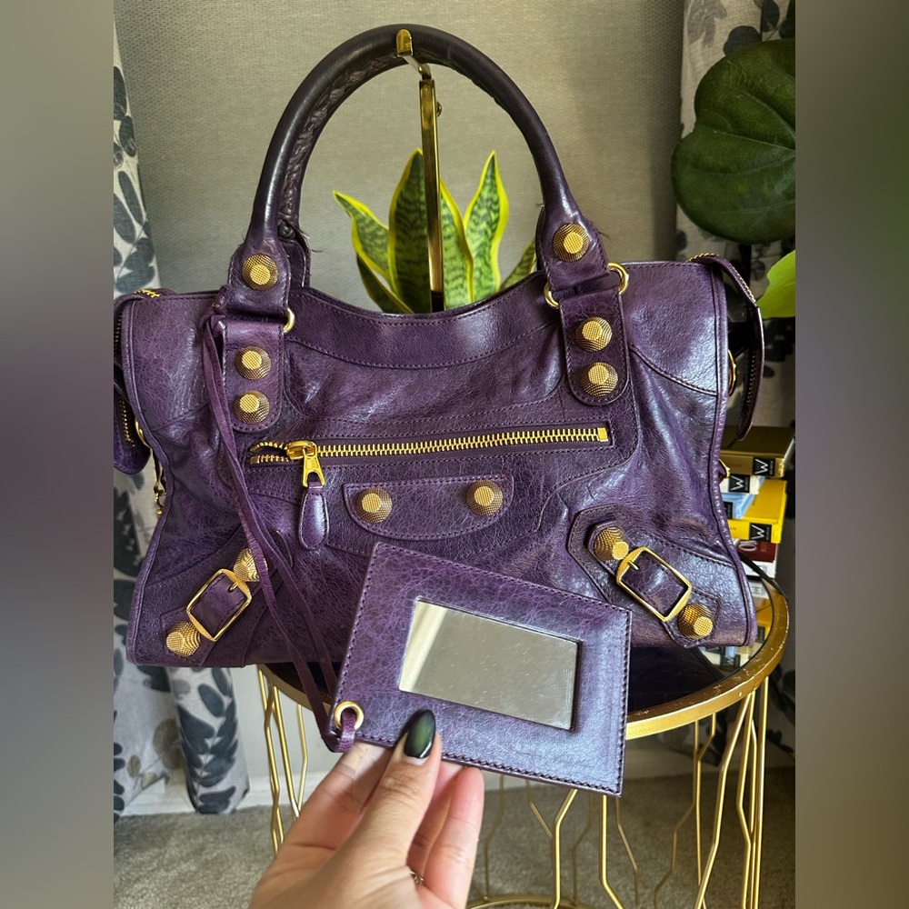 Balenciaga Lambskin The Giant Town Bag - Picture 3 of 11